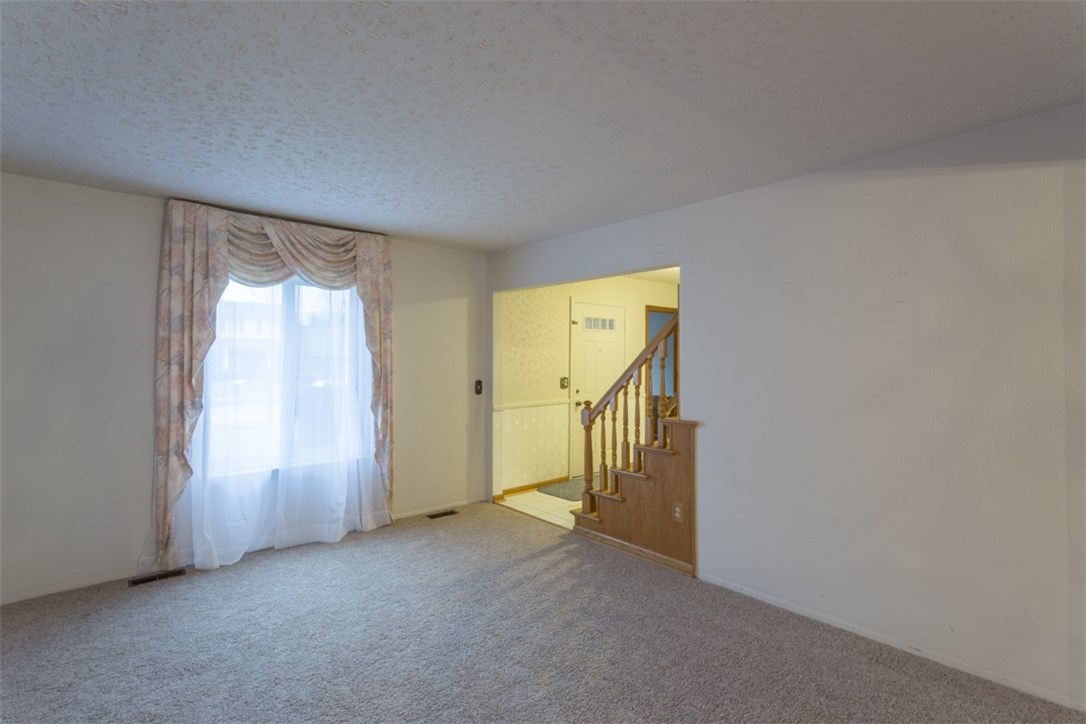 33977 Carl Drive